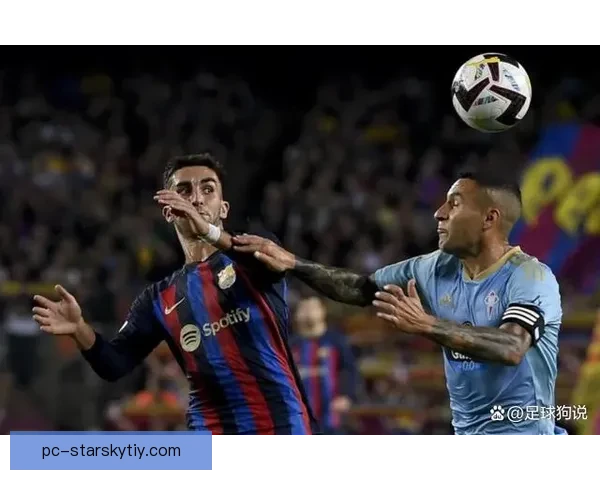 费兰童年院子里与狗对抗练球故事